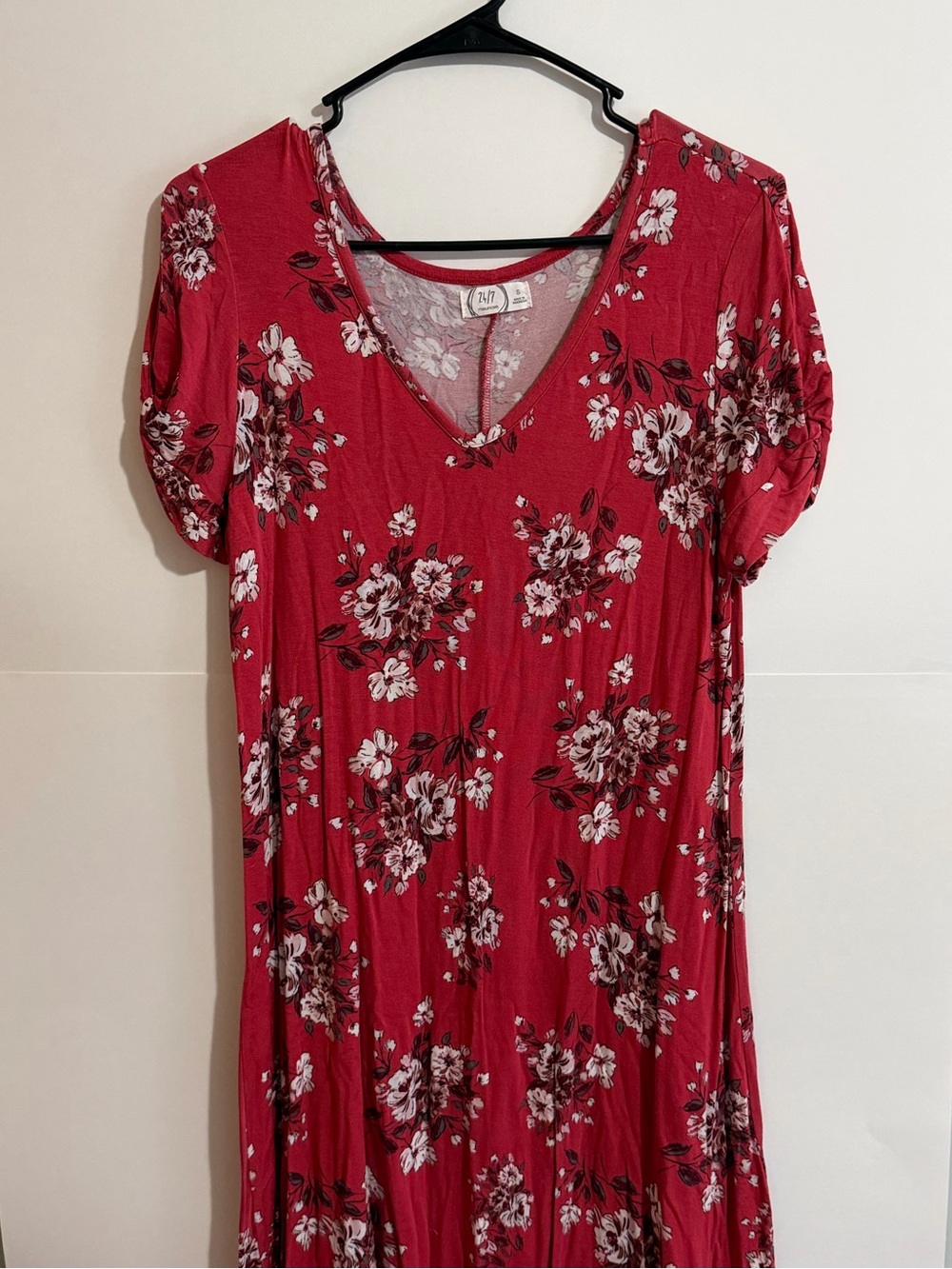 Maurices Red Floral V-Neck Midi Dress